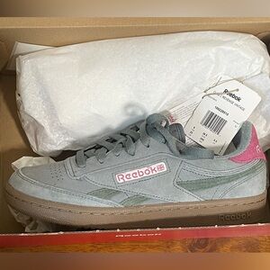 Reebok Club C Revenge Vintage in Darkfog